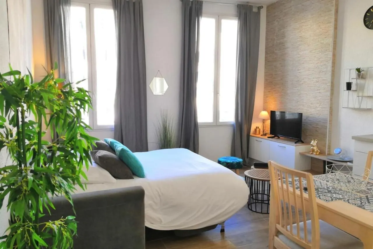 Ferienwohnung Cardeur Studio Aix-En-Provence Ferme